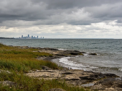 Trump’s Attempt to Rename Lake Ontario Finds Few Takers in the Media FAYFO Media