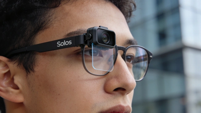 Solos Unveils Camera Smart Glasses With Clip-On Privacy Shield FAYFO.com