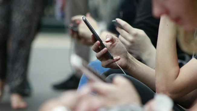 FCC Pushes Telecoms to Collect IDs, Threatening Burner Phone Privacy FAYFO.com