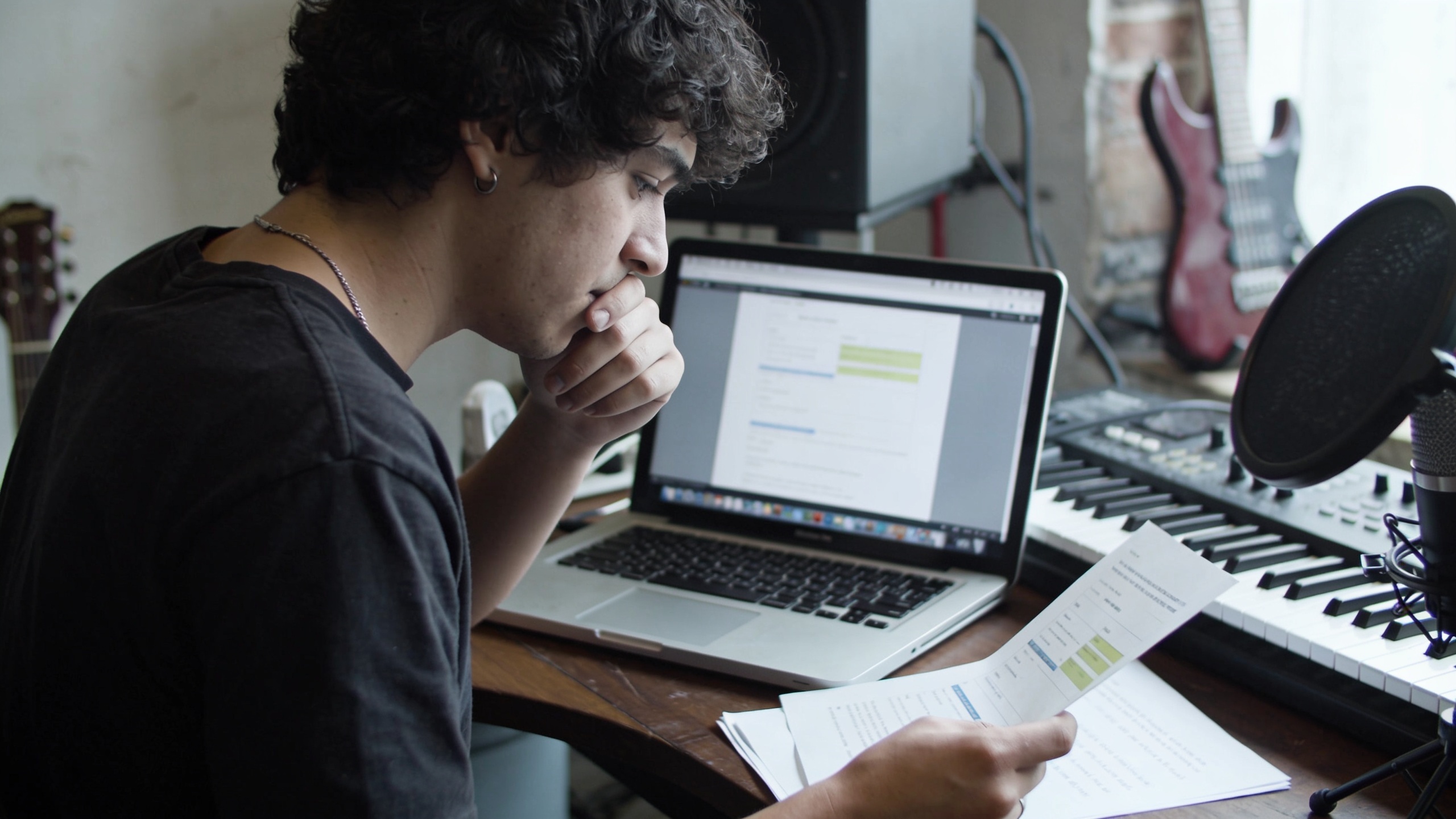 Suno Unveils Spark Program to Attract Independent Artists to Its AI Platform FAYFO.com